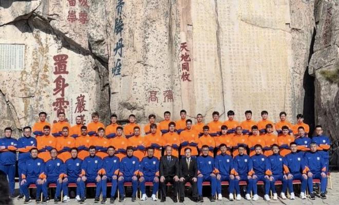 泰山隊名單揭曉，35人含00后10將，依木蘭4超新星入選！