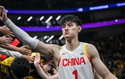 男籃大勝日隊，三強點強勢，趙曾領銜，周琦內線霸主！