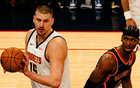 年薪高，NBA球星退步快，食之無味棄之可惜，即將退役。
