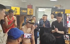 孫銘徽慶生，廣廈大勝后歡慶，許愿后躺砸蛋糕，冰袋護腳踝。
