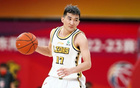 恭喜孫銘徽并列CBA歷史搶斷榜第14位，追平張慶鵬！